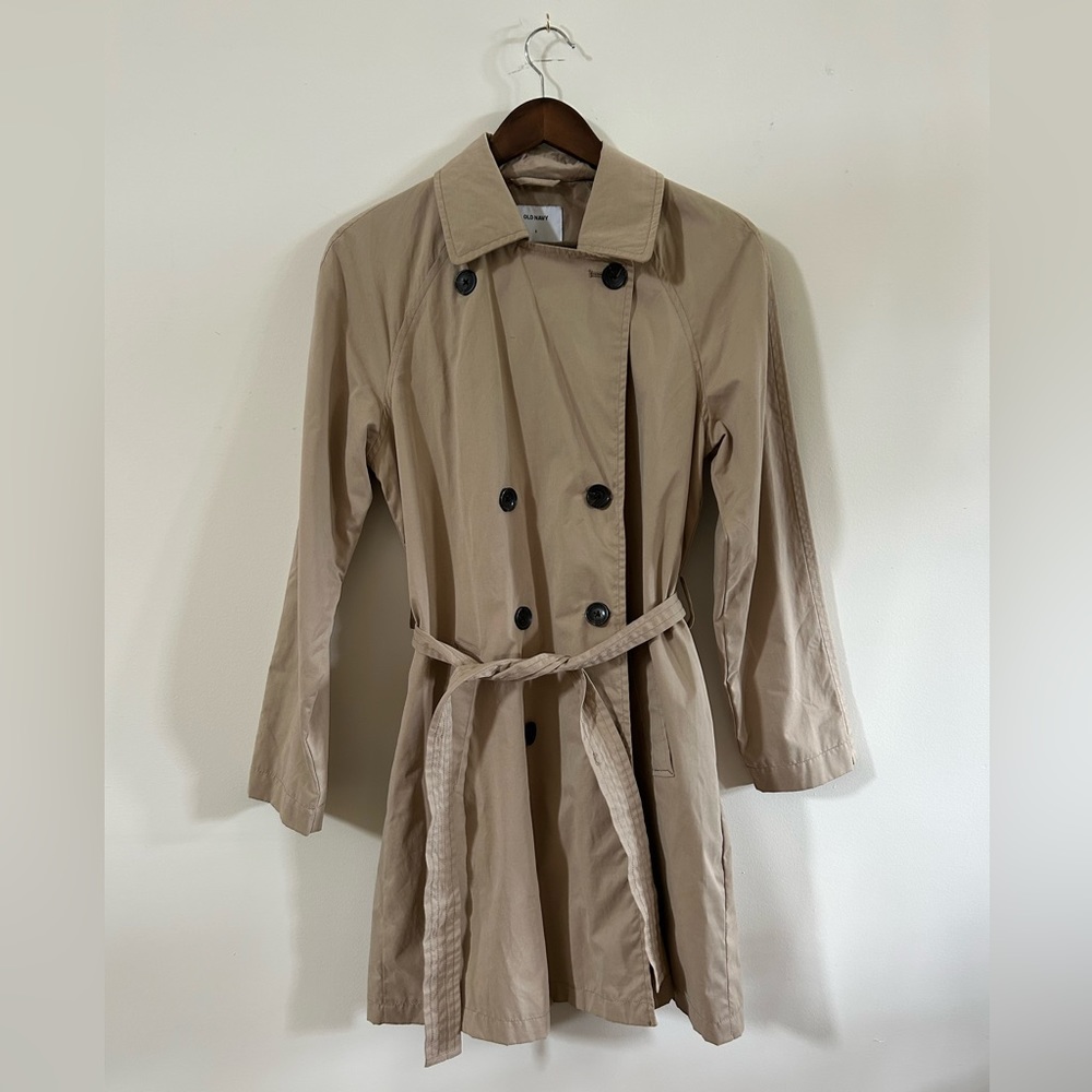 Old navy Trench Coat! Size Small